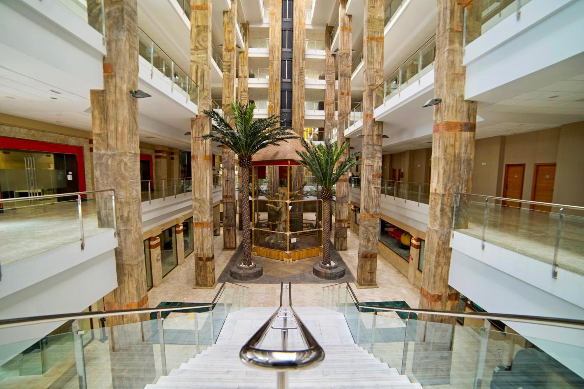 波利尼西亚假日世界4*Benalmádena